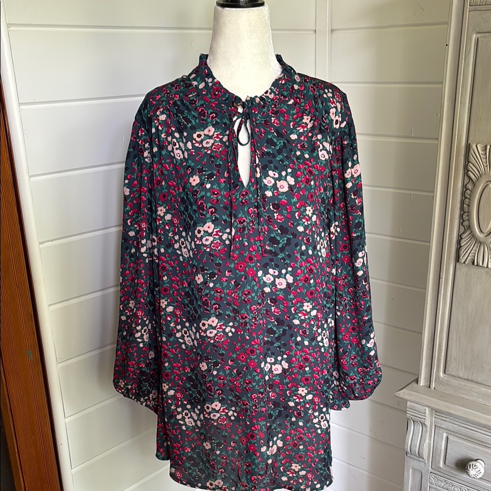 Carolina Belle Long Floral Sleeve Tie Front Blouse with 3/4 length sleeves